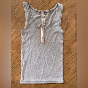 Skims XXS soft lounge rib tank in heather gray